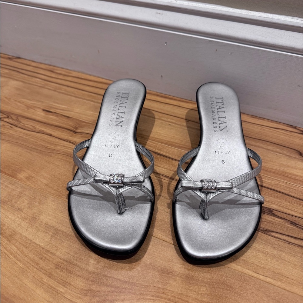 Italian Shoemakers Metallic Silver Sandals